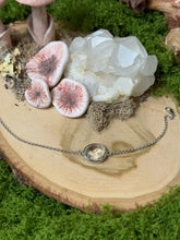 Load image into Gallery viewer, Enhydro Pendant Bracelet