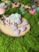 Load image into Gallery viewer, Kunzite Heart