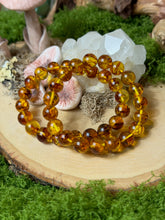 Load image into Gallery viewer, Petrified Amber Bracelet
