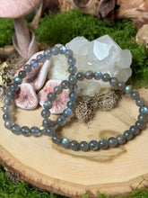 Load image into Gallery viewer, Labradorite Bracelet
