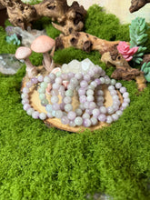 Load image into Gallery viewer, Morganite Bracelet
