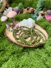 Load image into Gallery viewer, Peridot Bracelet
