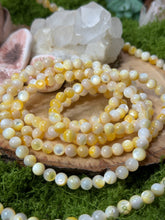 Load image into Gallery viewer, Shell Wrap Bracelet
